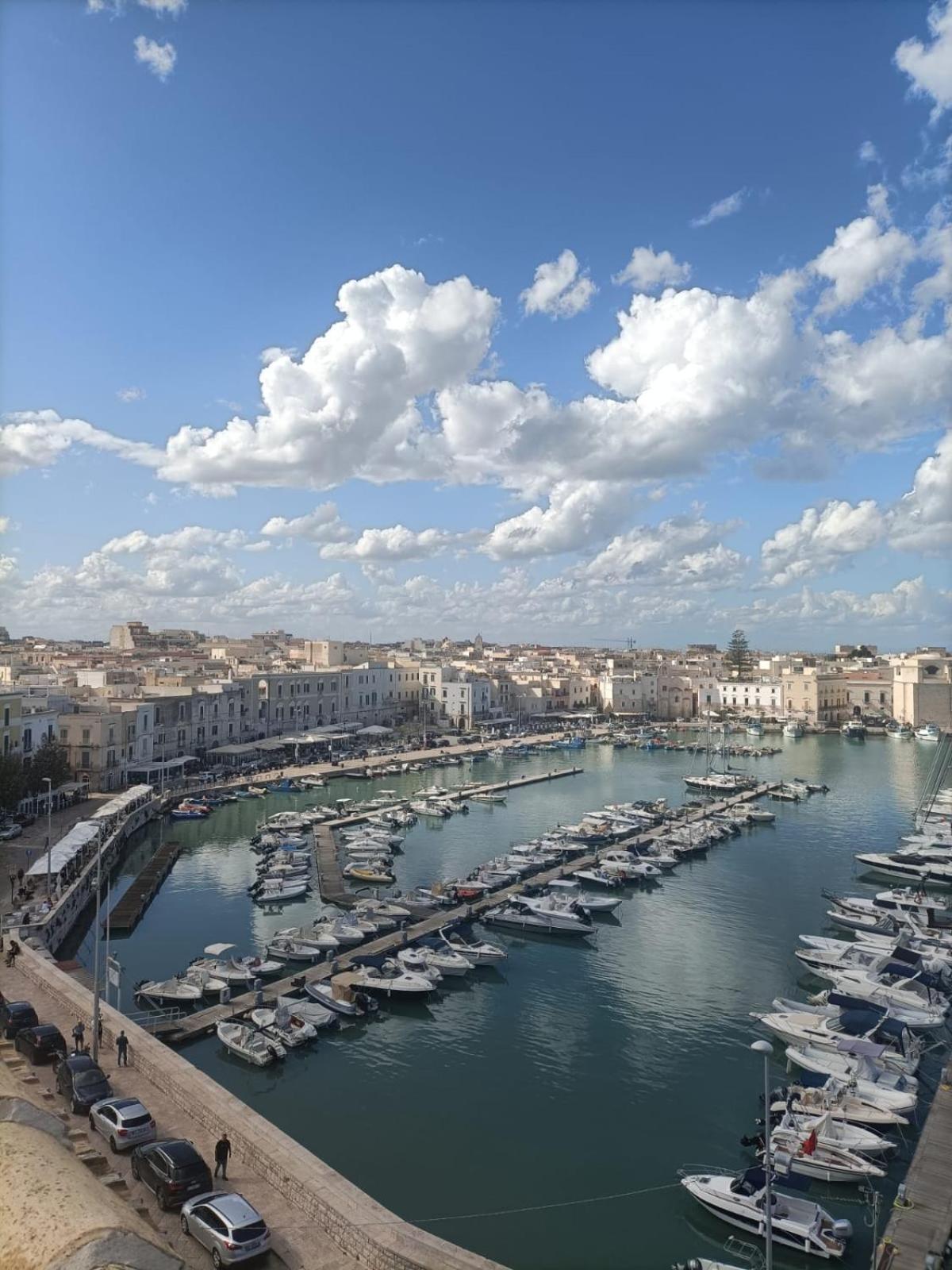 La Finestra Sul Porto Leilighet Trani Eksteriør bilde